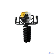 CHAMPION Мотобур AG243 { 1,25кВт 42,7см? 9,2кг шнек150*550 }